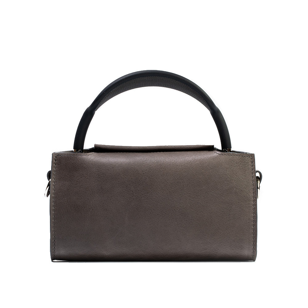 HP59 Full-Grain Leather Case for AirPods Max - The Minimalist 3.0